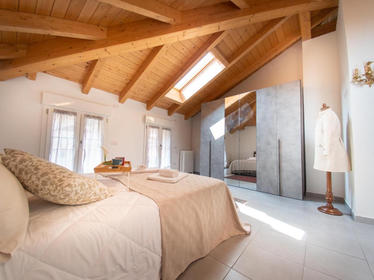 Villa Silvia-By Home Sitter Como Eksteriør bilde